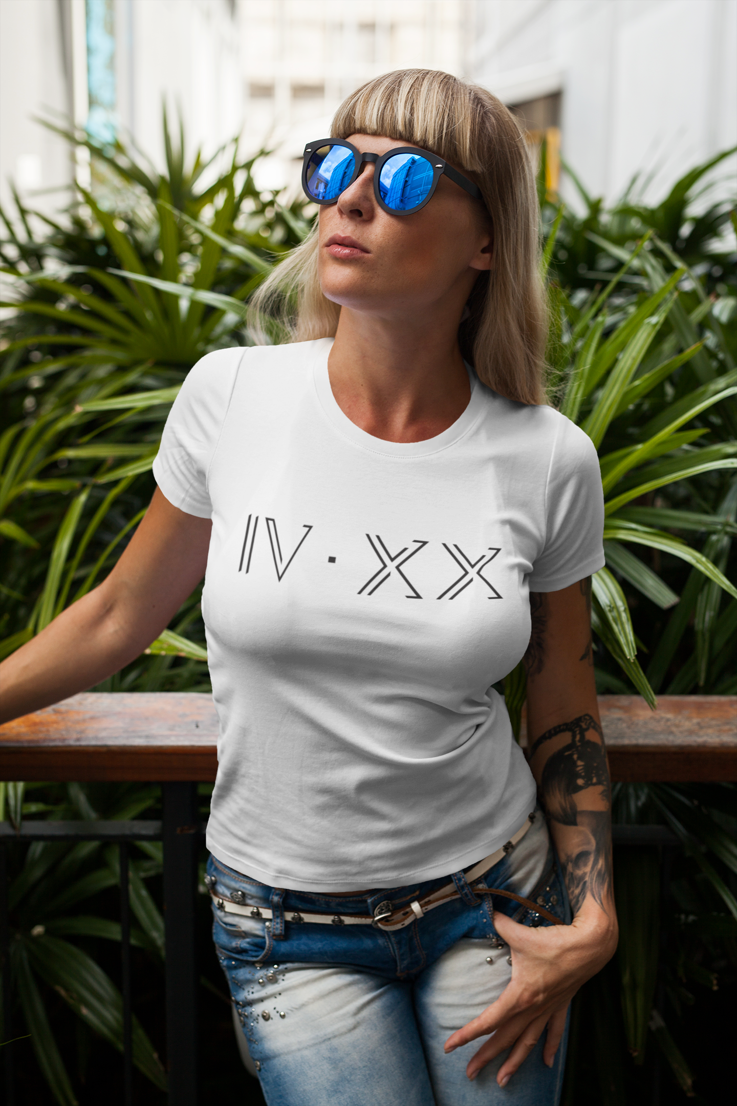 IV XX
